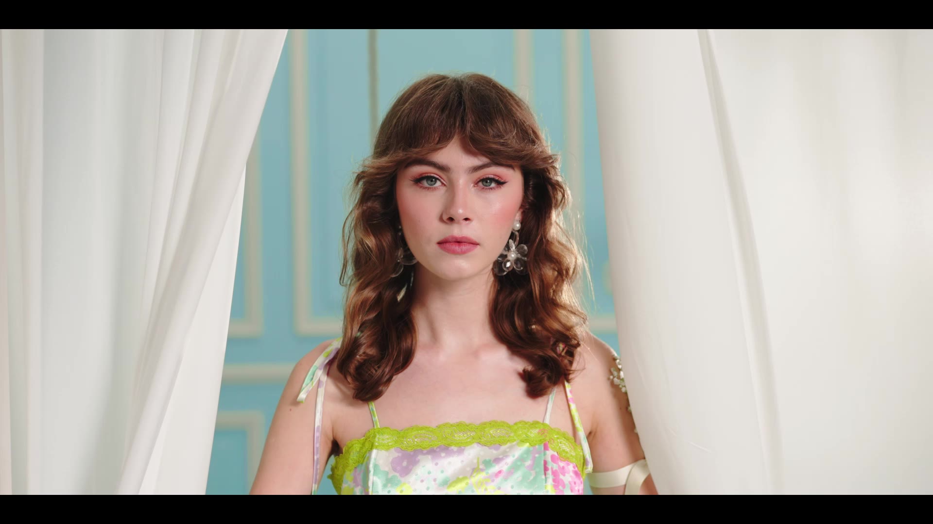 Alice McCall — 查看